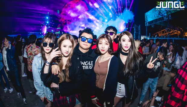 武汉欢乐谷HOHA电音节