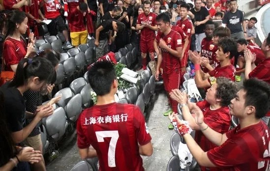 2019中超联赛上海上港主场赛事
