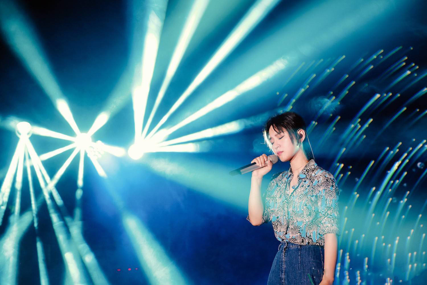 周笔畅演唱会2019行程