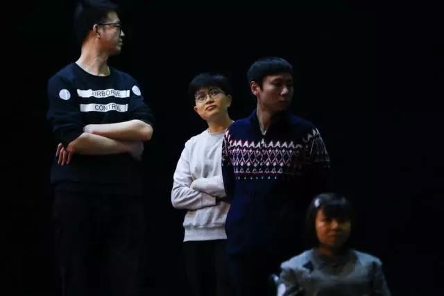 2019话剧罕见的拥抱北京站