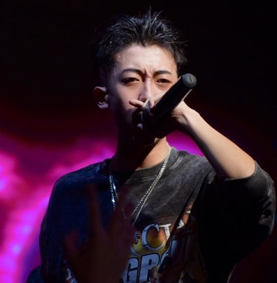 新秀重庆演唱会