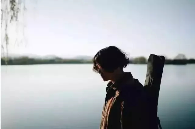 黄雨篱武汉演唱会