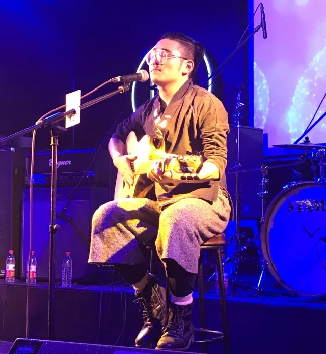 黄雨篱武汉演唱会