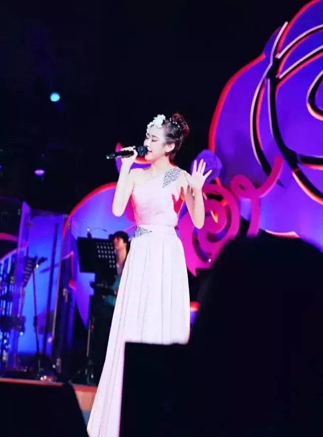 梁竹上海演唱会