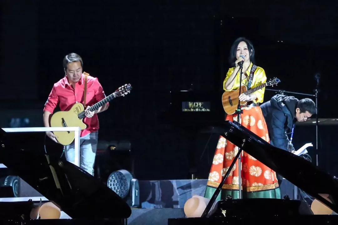 2019斯琴格日乐天津演唱会
