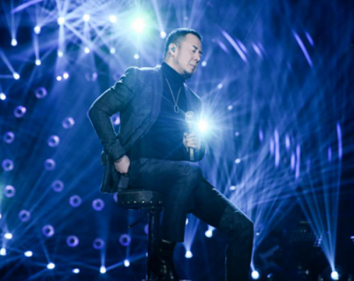 杨坤大连演唱会